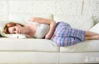 地屈孕酮片恶心想吐肚子疼，排卵期出血吃地屈孕酮片停了